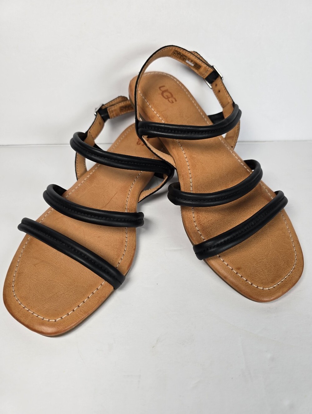 NWOT UGG Mytis Women's Black Strappy Sandals with Tan Footbed Size 9 Vacation